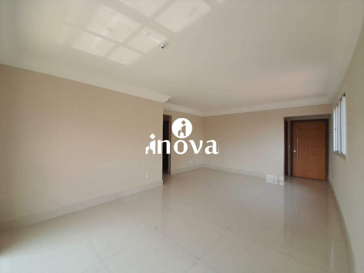 Apartamento à venda no Fabrício: 