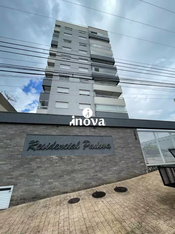 Apartamento à venda no Fabrício: 