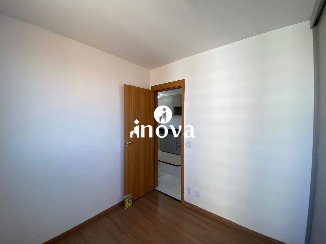 Apartamento à venda no Manoel Mendes: 