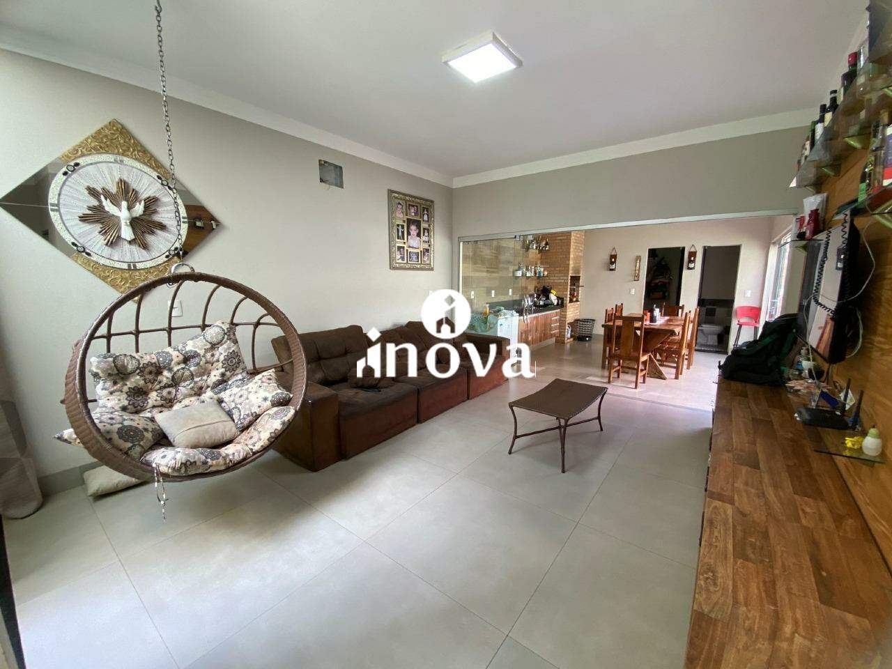 Casa à venda no Espanha, Residencial Jardim: 