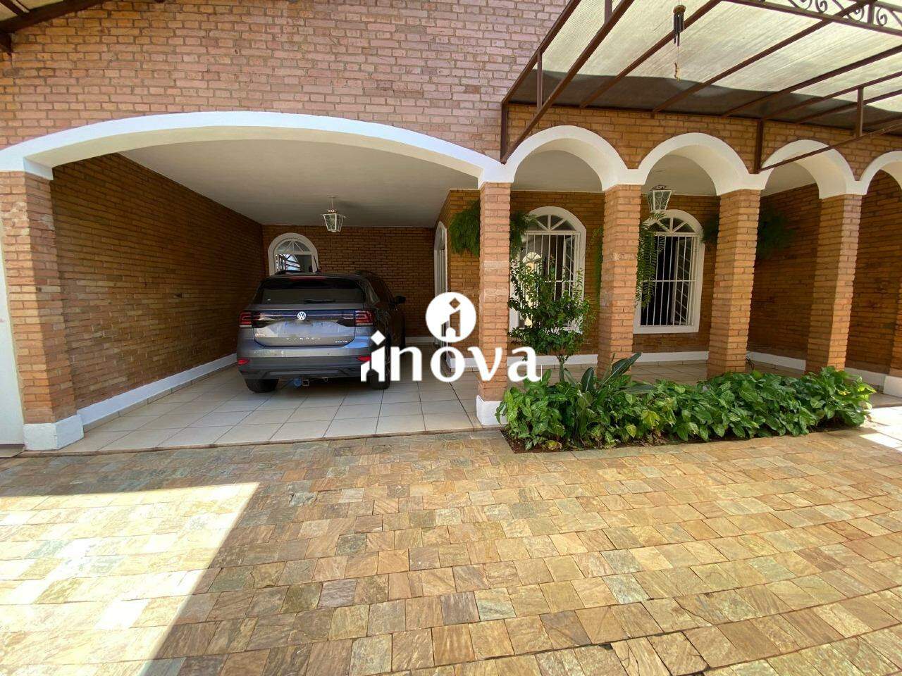 Casa à venda no Parque das Américas: 