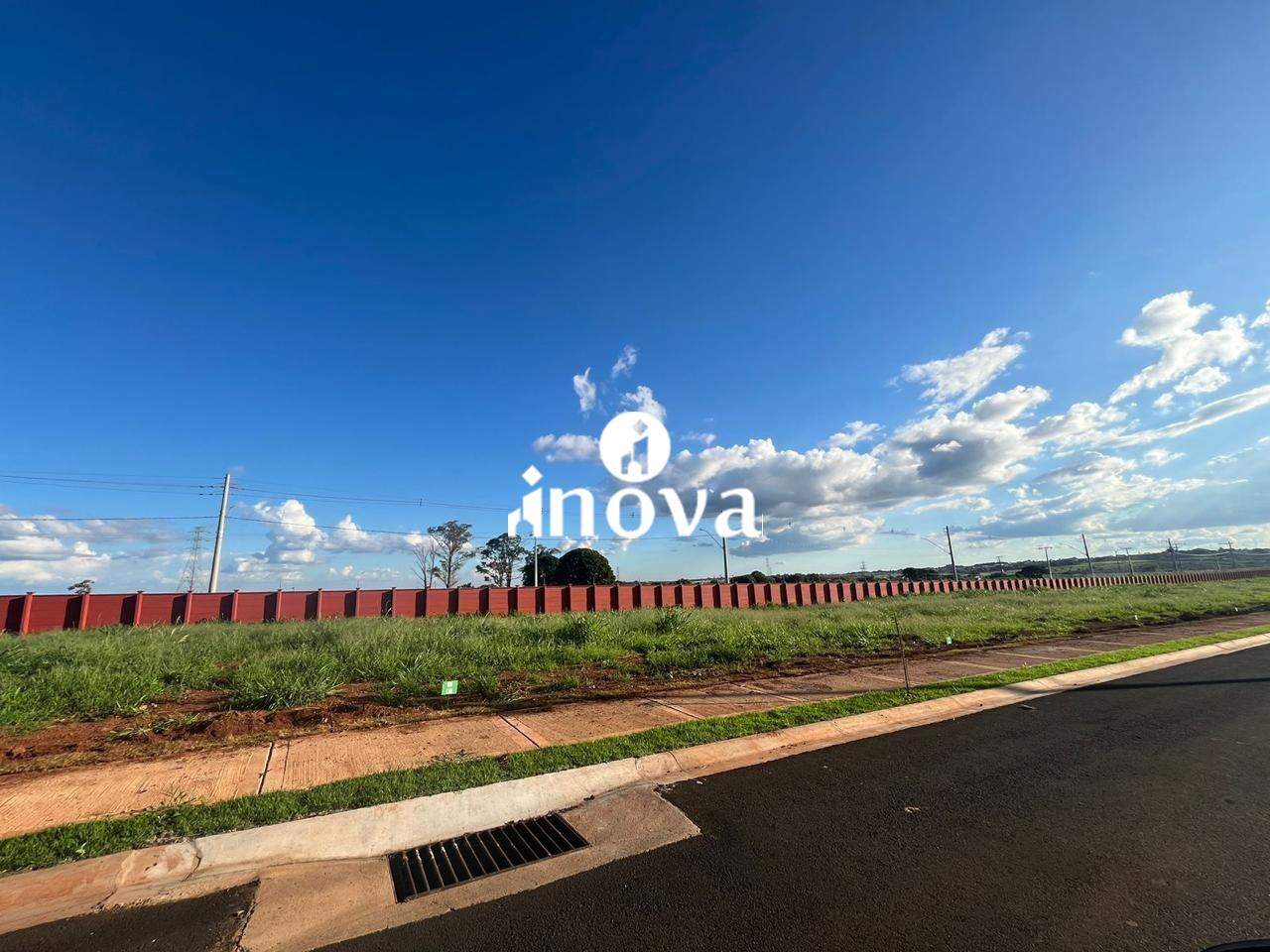 Terreno em Condomínio à venda no Damha Fit, Residencial: 