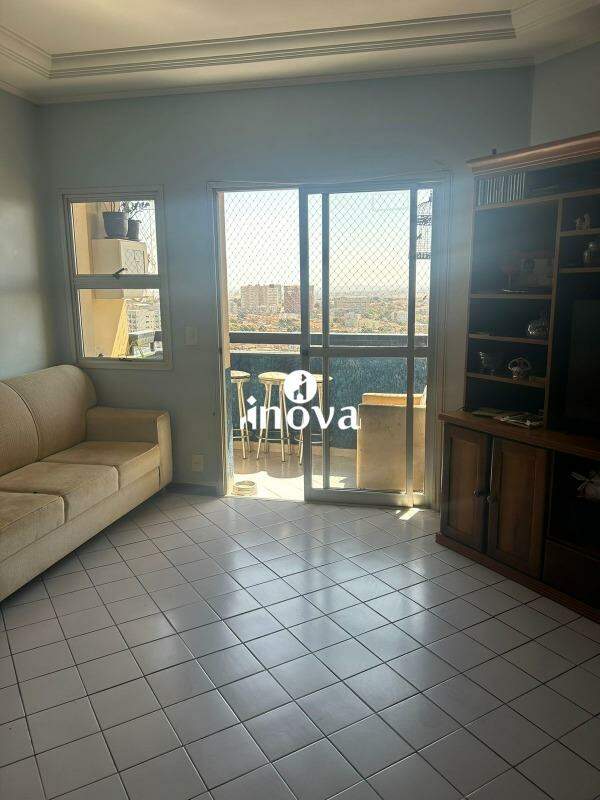 Apartamento à venda no Santa Maria: 