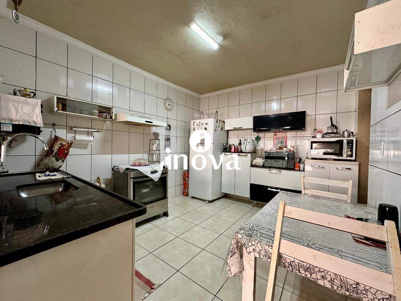 Casa à venda no Maringá II: 