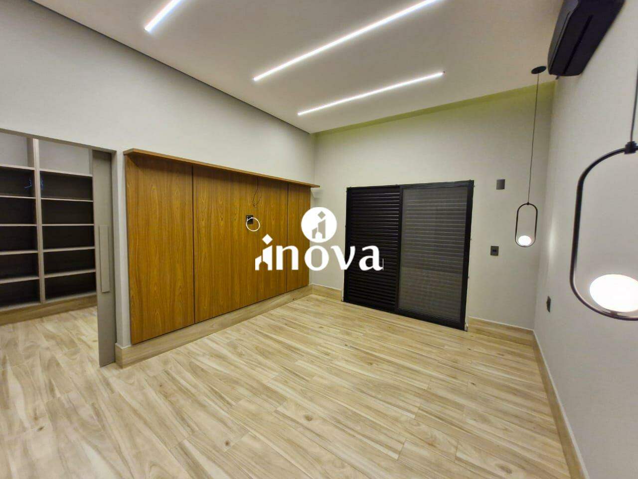 Casa Condomínio à venda no Damha I - Res. Uberaba: 