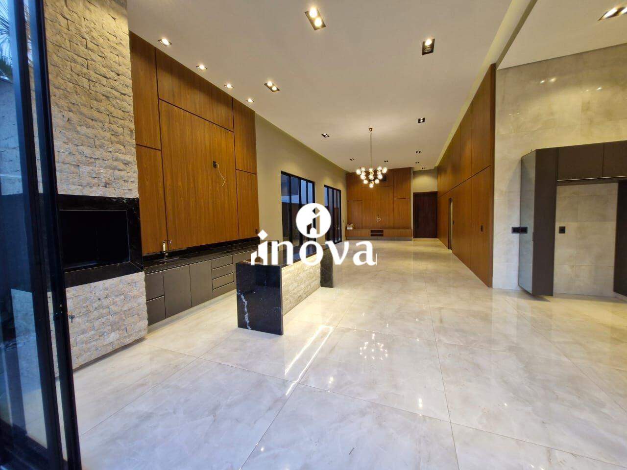 Casa Condomínio à venda no Damha I - Res. Uberaba: 