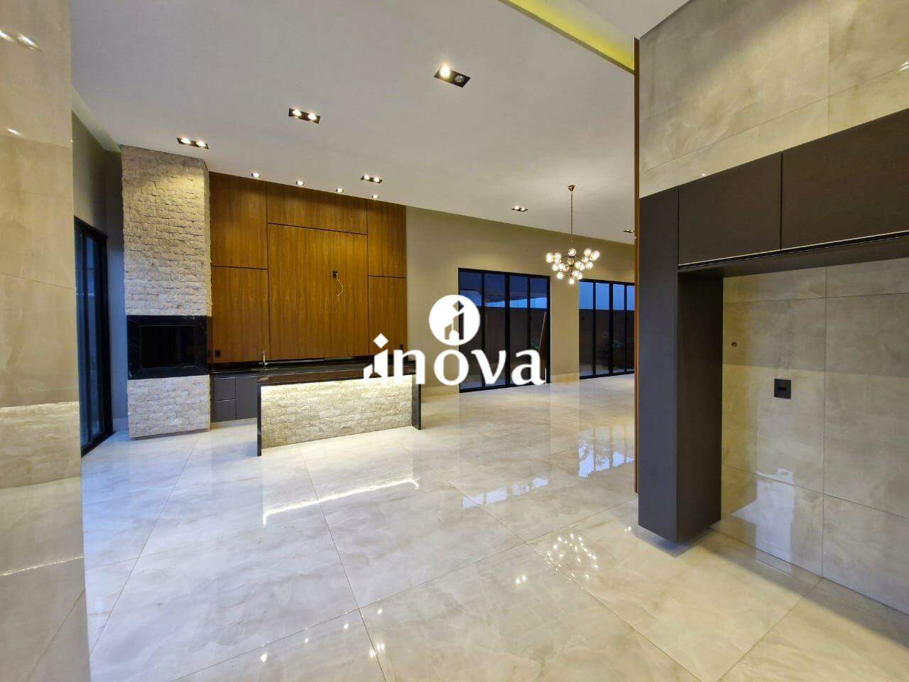 Casa Condomínio à venda no Damha I - Res. Uberaba: 