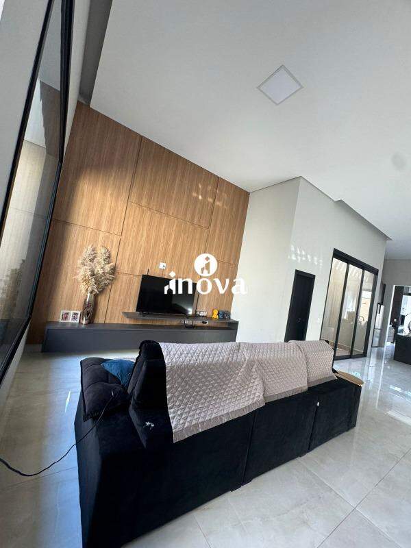 Casa à venda no Laranjeiras II, Parque das: 