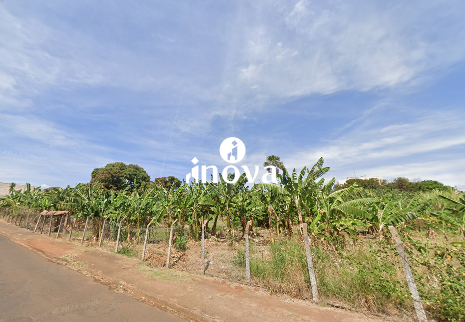 Terreno/Área à venda no Abadia: 