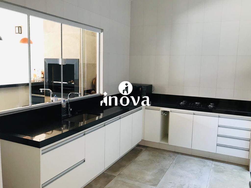 Casa à venda no Estados Unidos - Res.: 