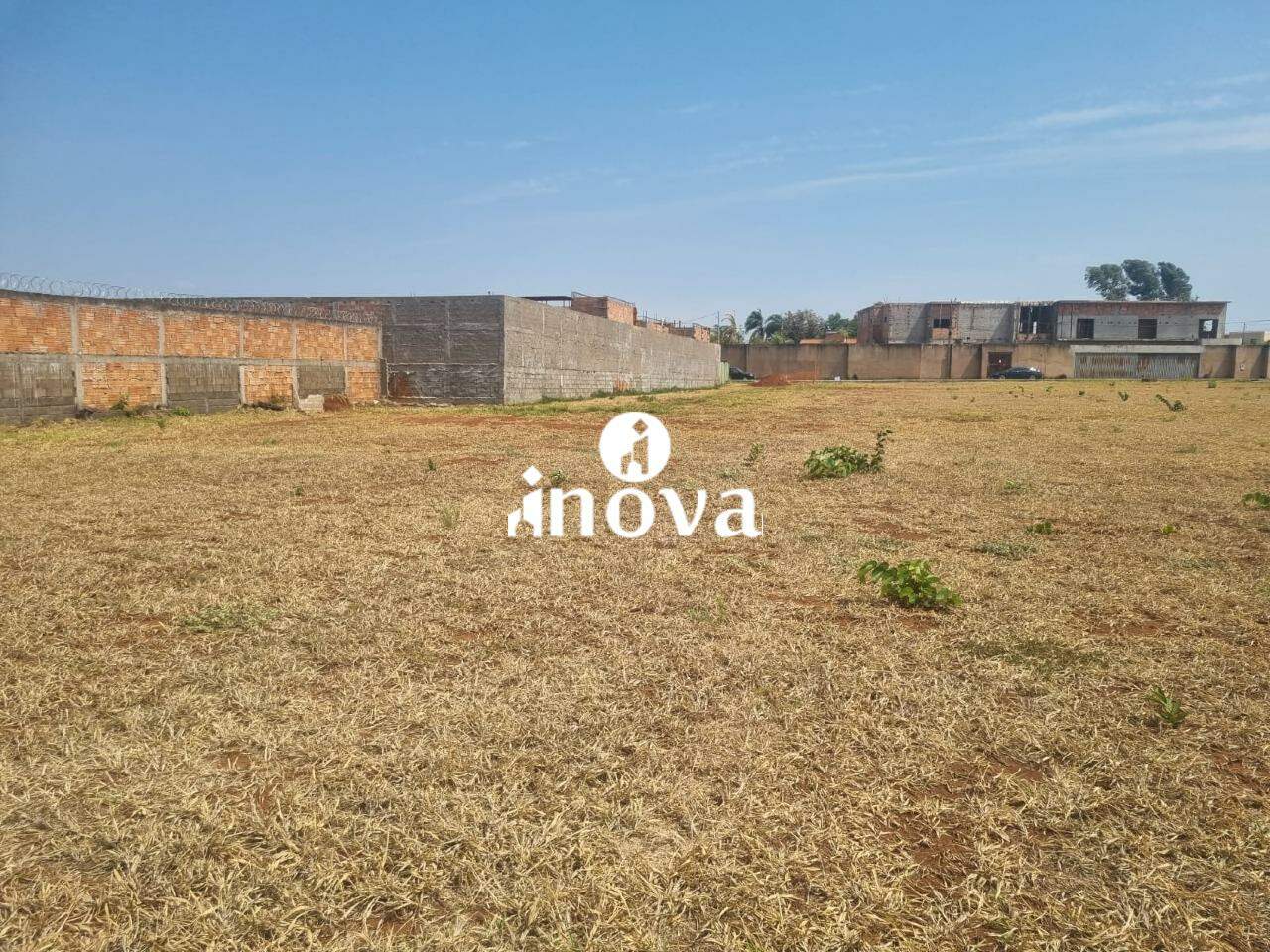 Terreno em Condomínio à venda no Mário Franco - Condomínio: 