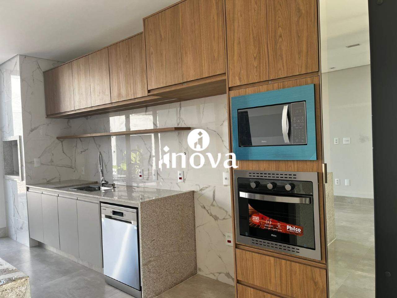 Casa à venda no Jardim do Lago: 