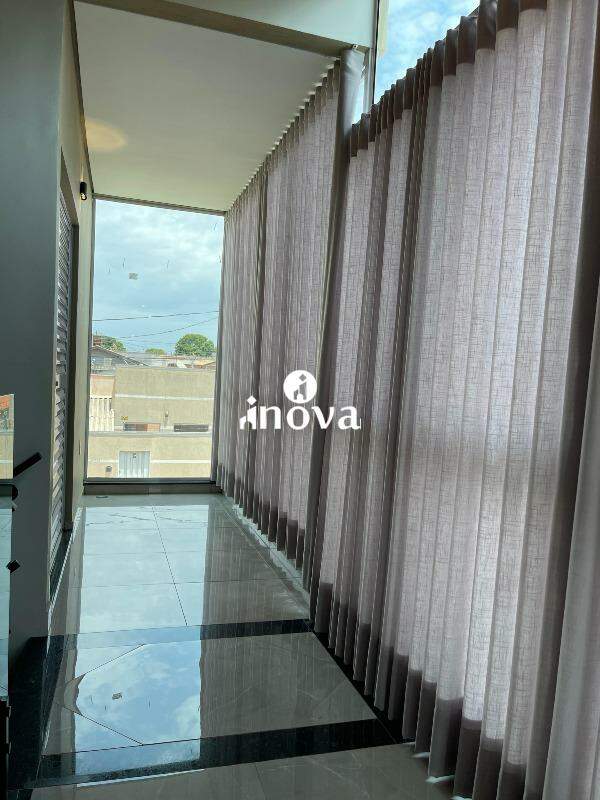 Casa à venda no Nenê Gomes, Jardim: 