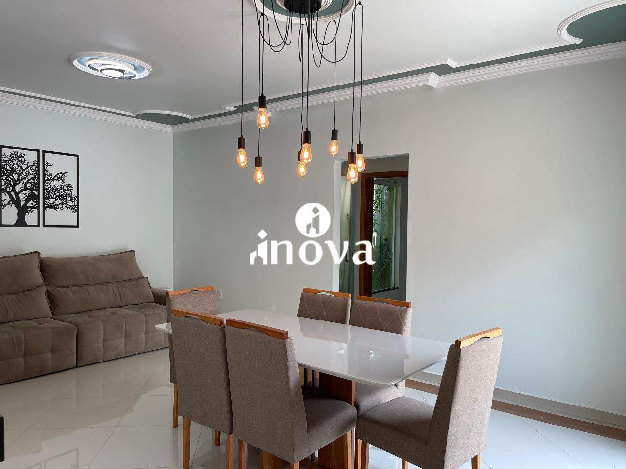 Casa à venda no Nenê Gomes, Jardim: 