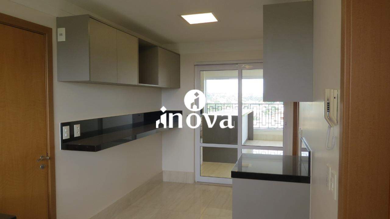 Apartamento à venda no Jardim do Lago: 