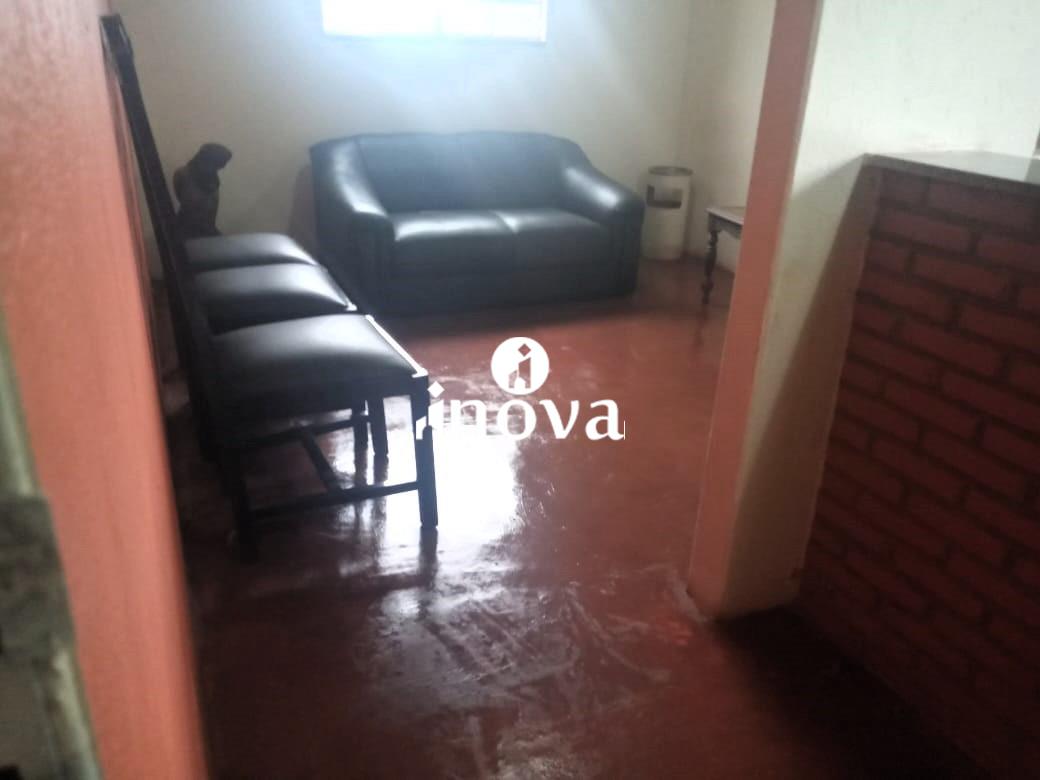 Chácara / Sítios à venda no Chácaras Di Carvalho: 