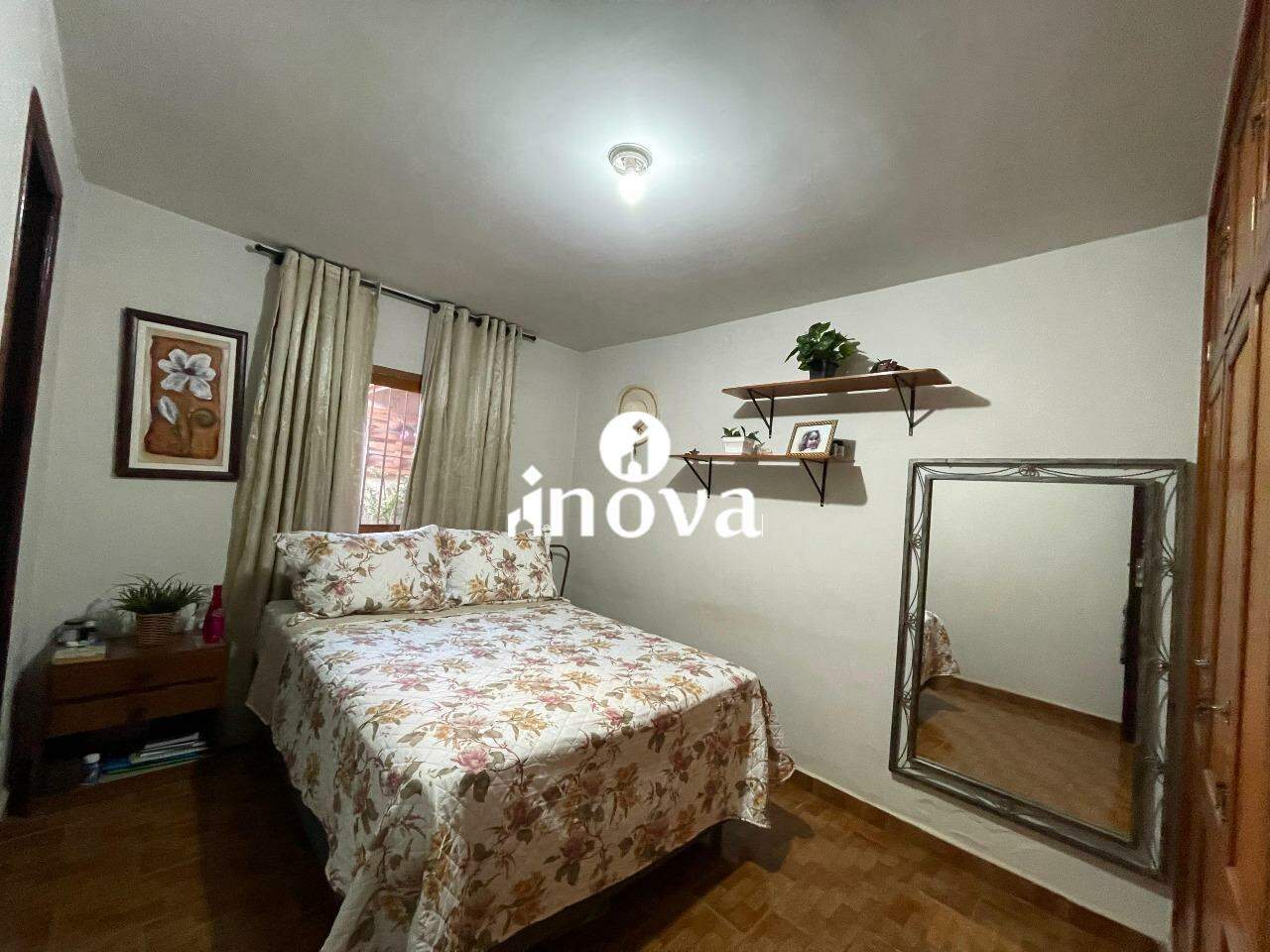 Casa à venda no Volta Grande: 