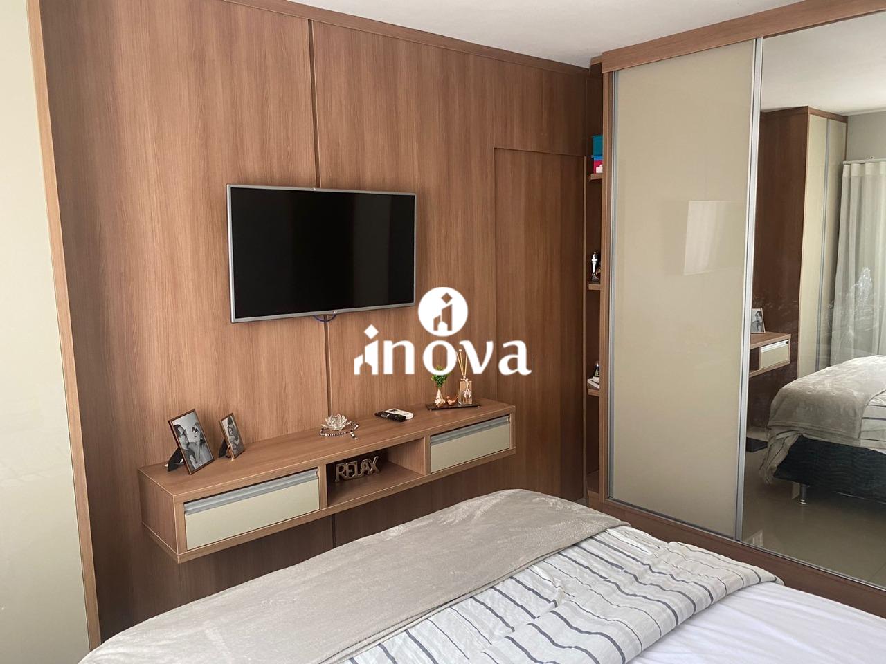 Casa Condomínio à venda no Portal Beija Flor: 