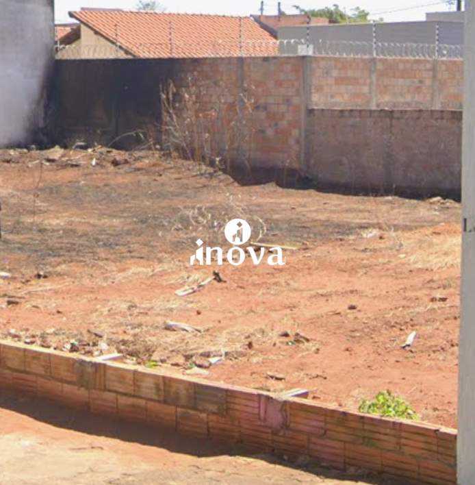 Terreno/Área à venda no Amoroso Costa: 