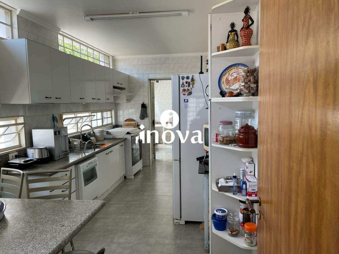 Casa à venda no Mercês: 