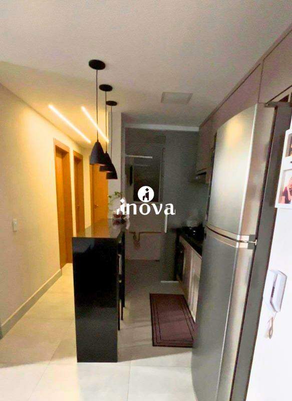 Apartamento à venda no Manoel Mendes: 