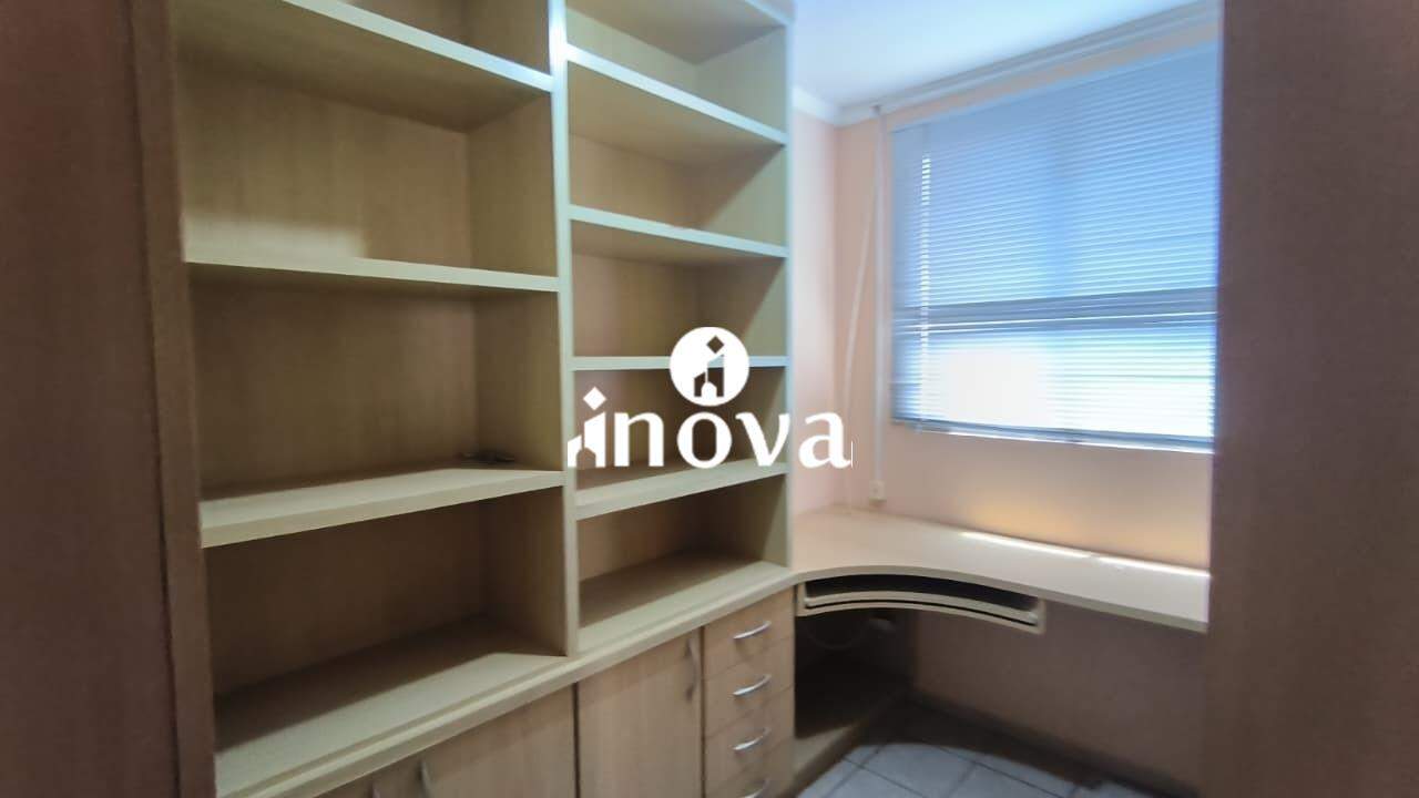 Apartamento à venda no Fabrício: 