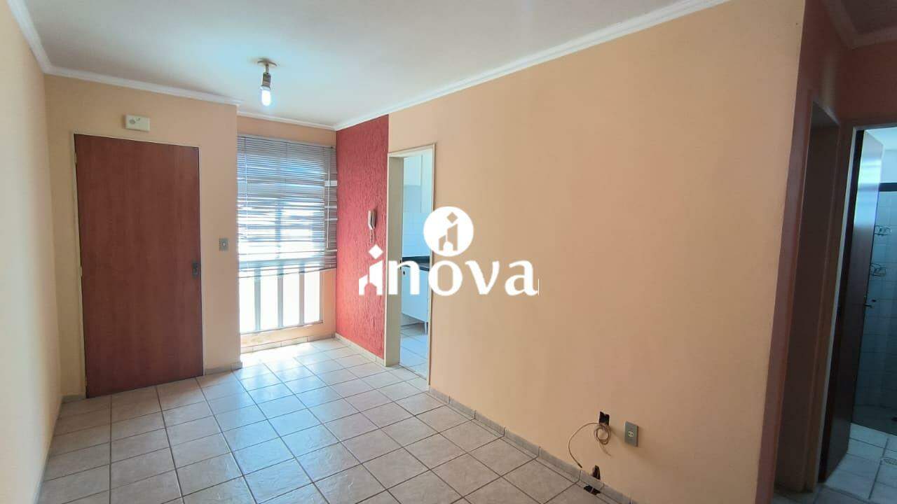 Apartamento à venda no Fabrício: 