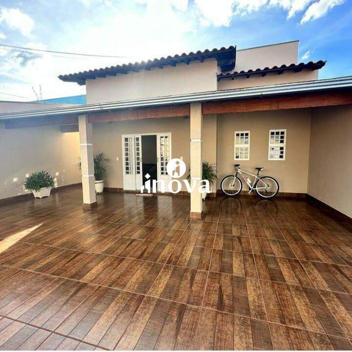 Casa à venda no Manoel Mendes: 