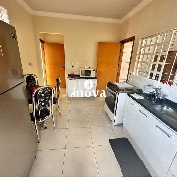 Casa à venda no Manoel Mendes: 