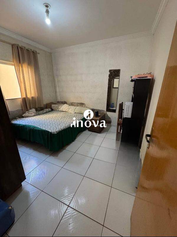 Casa à venda no Oneida Mendes: 