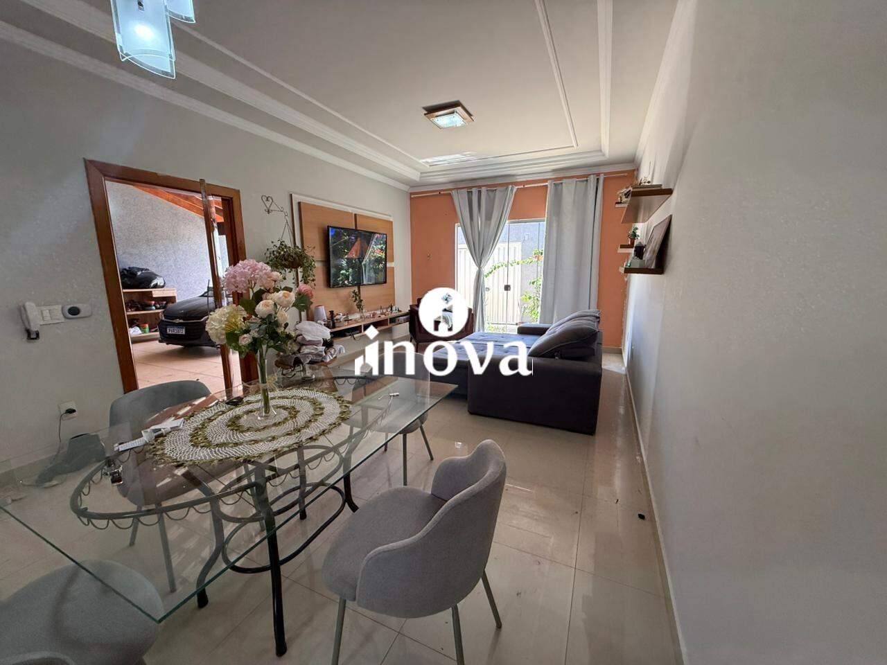 Casa à venda no Nenê Gomes, Jardim: 