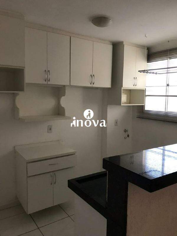 Apartamento à venda no Manoel Mendes: 
