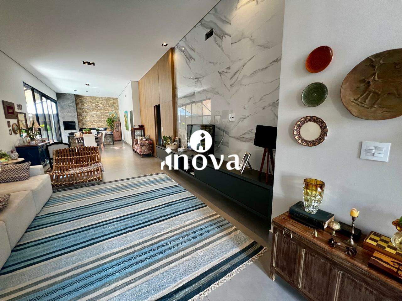 Casa Condomínio à venda no Estância dos Ipês: 