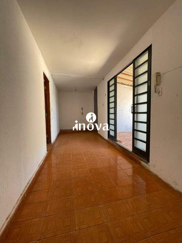 Casa à venda no Tutunas: 