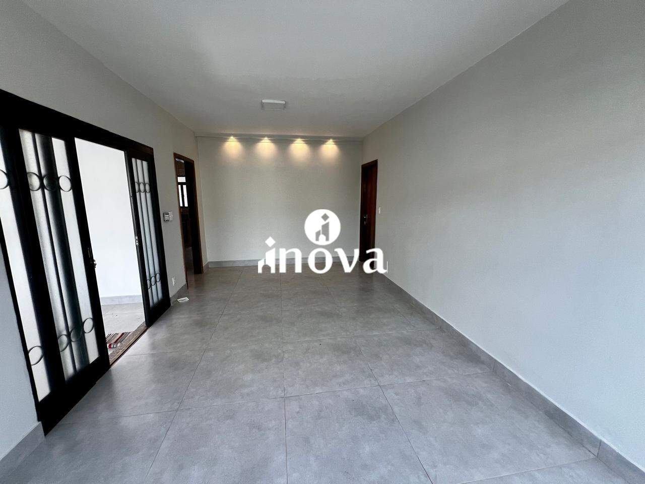Casa à venda no Cássio Rezende: 