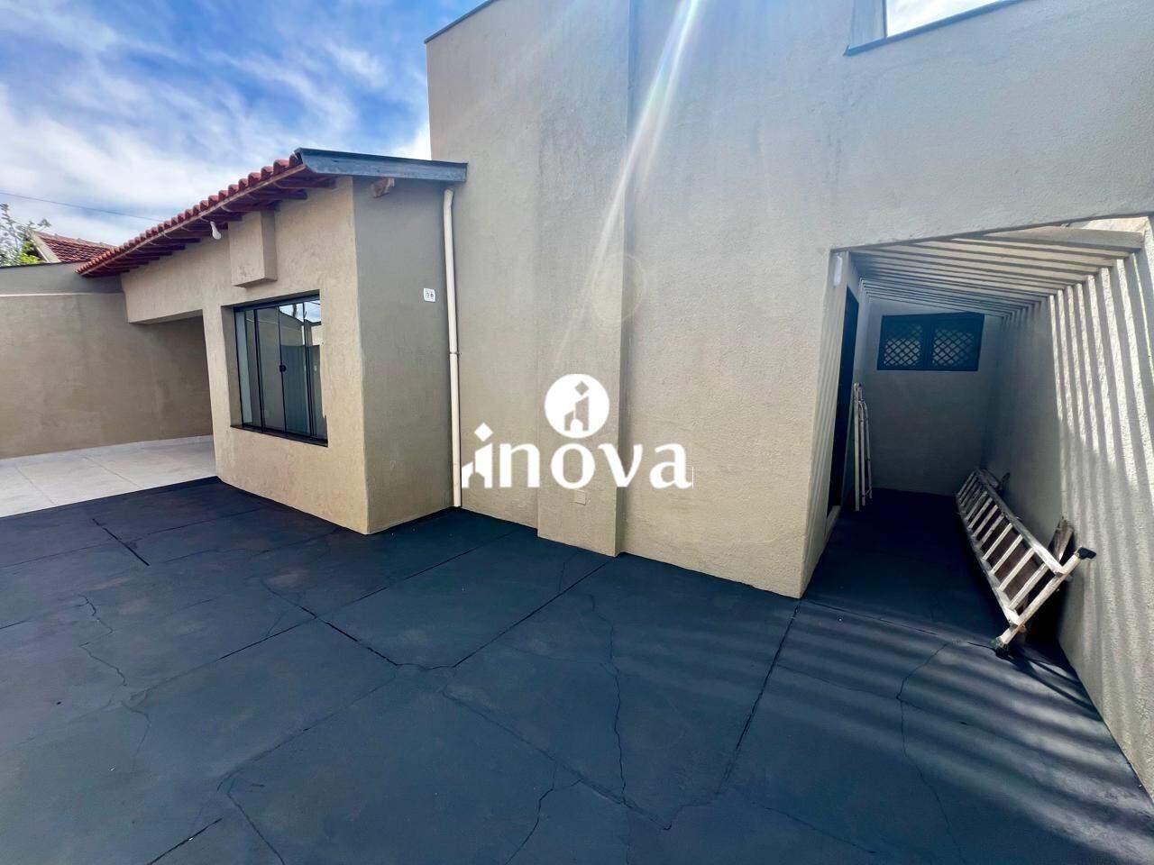 Casa à venda no Cássio Rezende: 