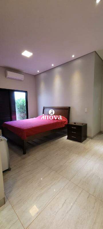 Casa Condomínio à venda no Estância dos Ipês: 