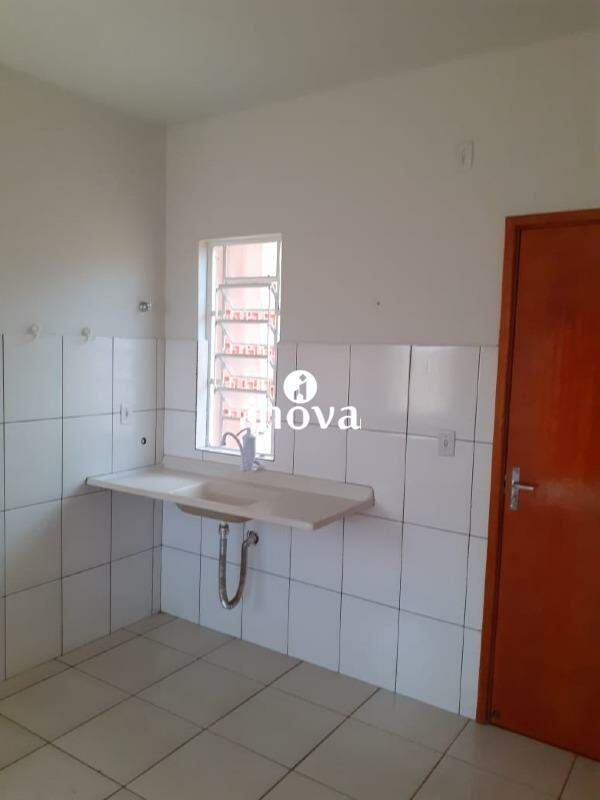 Casa à venda no Tancredo Neves, Residencial: 