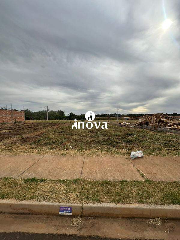 Terreno/Área à venda no Elvira, Residencial: 