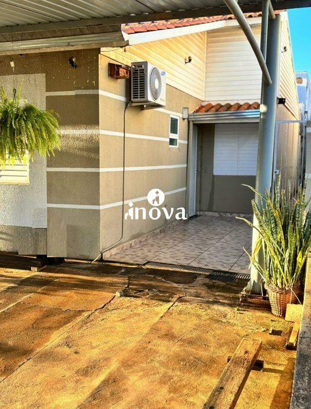 Casa Condomínio à venda no Moradas, Condomínio: 