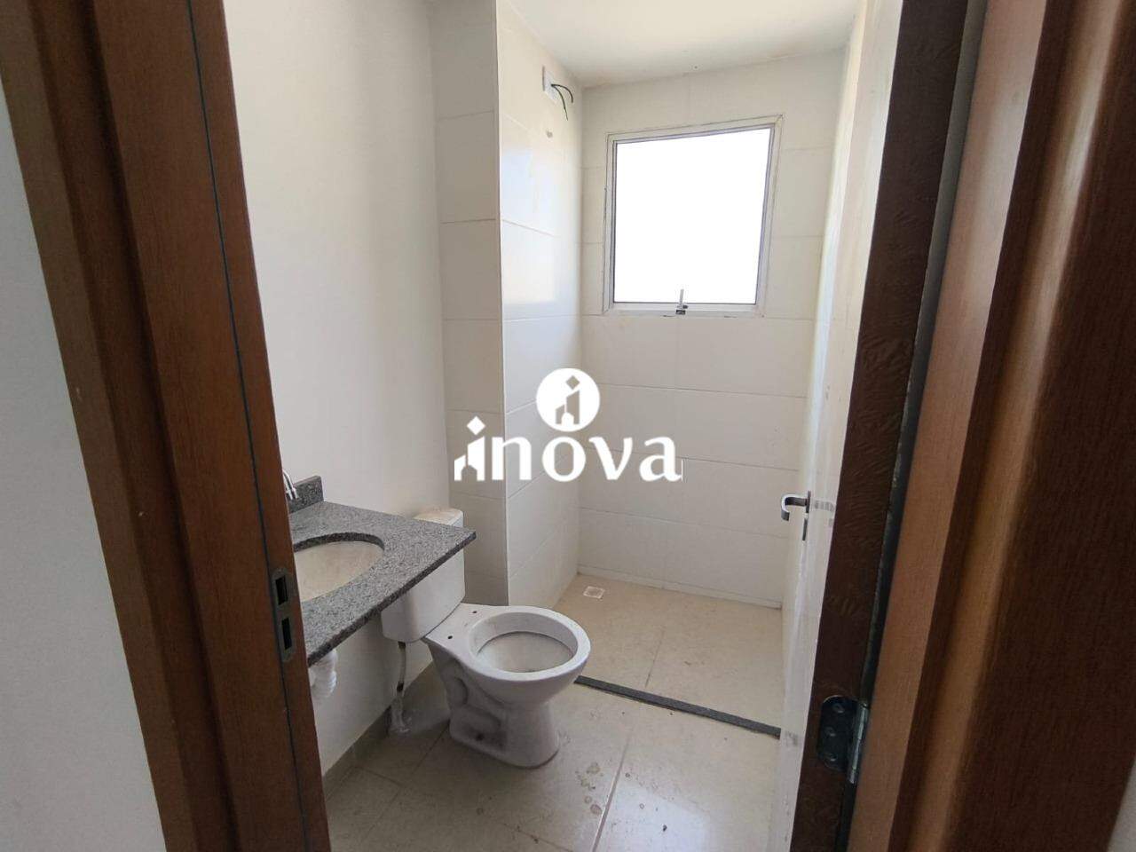 Apartamento à venda no Jardim do Lago: 