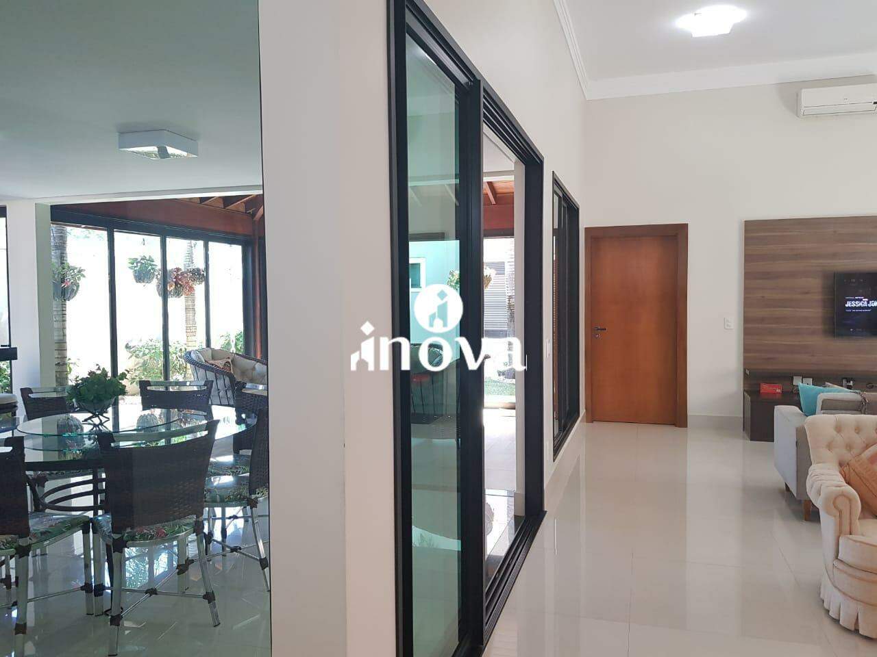 Casa Condomínio à venda no Damha I - Res. Uberaba: 