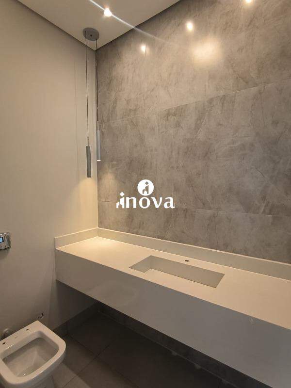 Casa Condomínio à venda no Estância dos Ipês: 