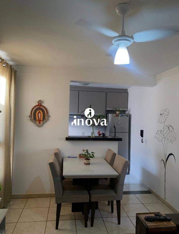 Apartamento à venda no Pontal: 