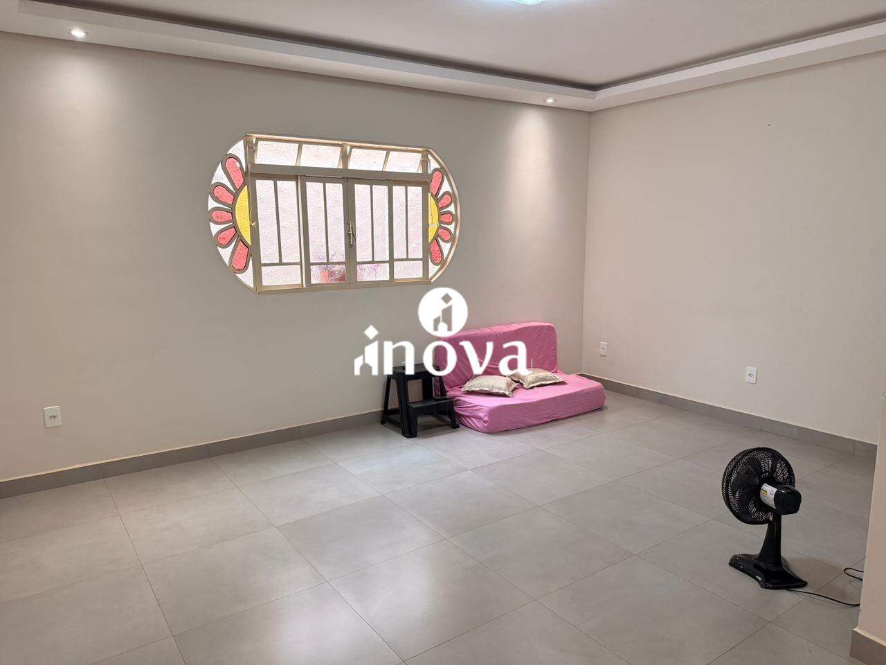 Casa à venda no Santa Marta: 