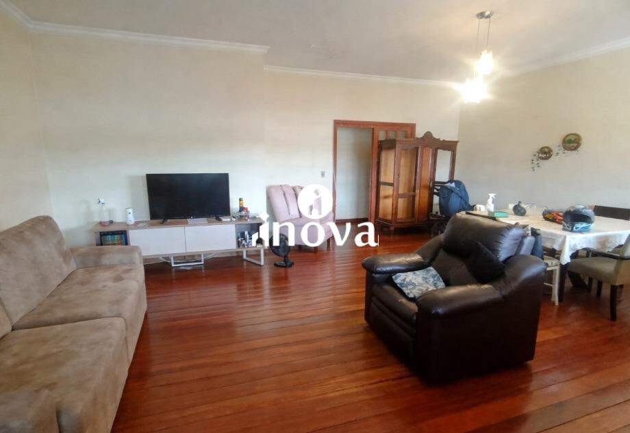 Casa Comercial à venda no Vila Olímpica: 