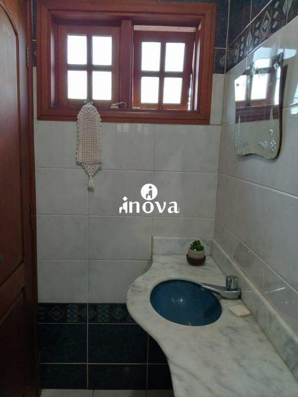 Casa Comercial à venda no Vila Olímpica: 
