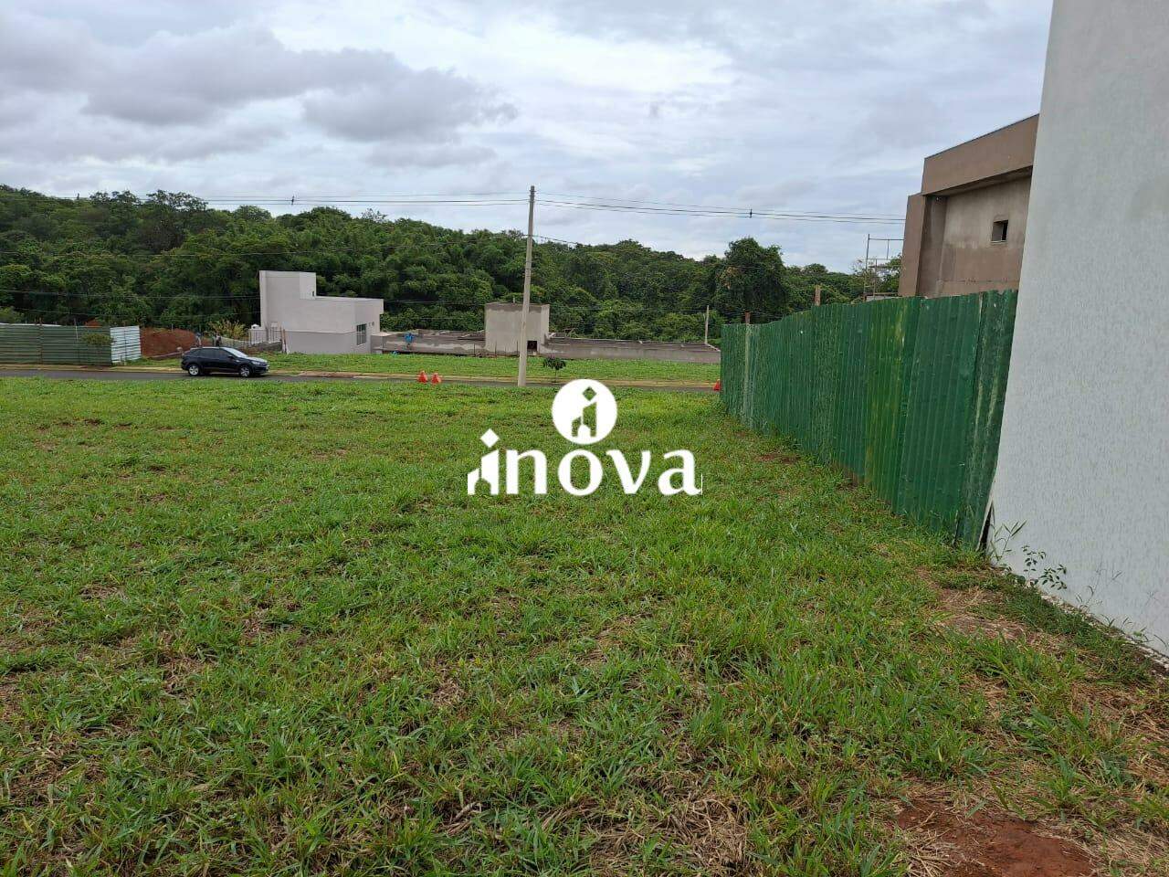 Terreno em Condomínio à venda no Damha III - Res. Uberaba: 