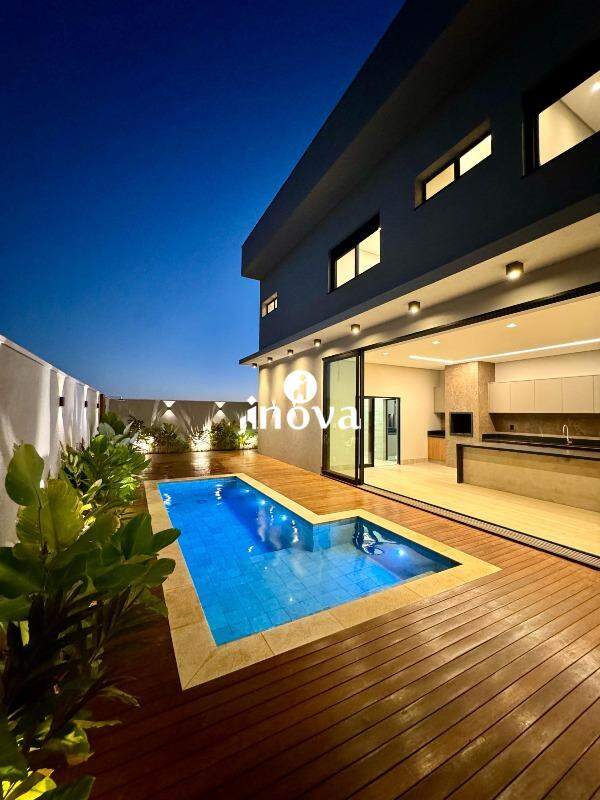 Casa Condomínio à venda no Damha III - Res. Uberaba: 