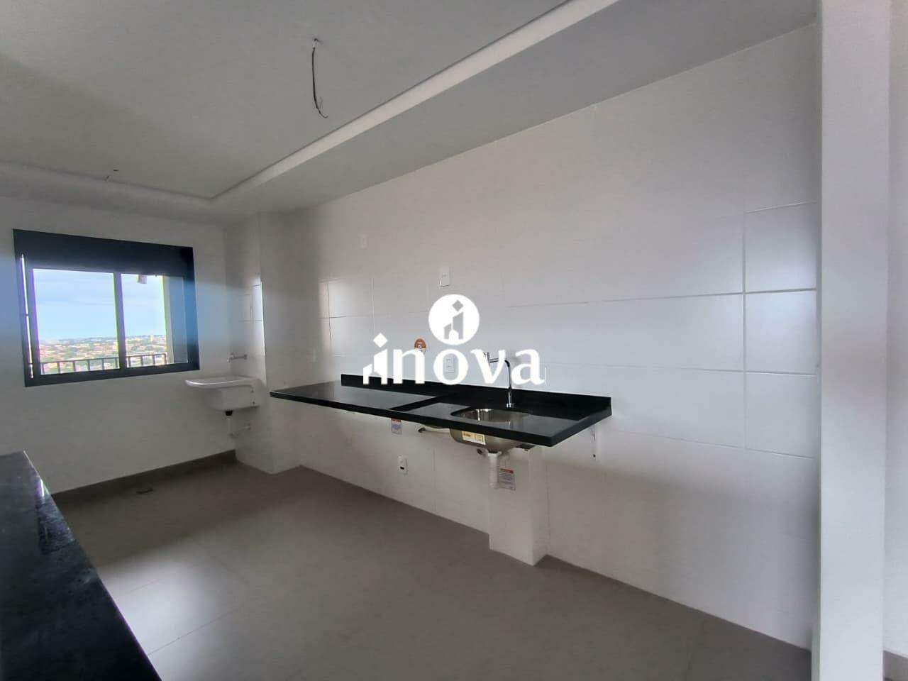 Apartamento à venda no Jardim do Lago: 